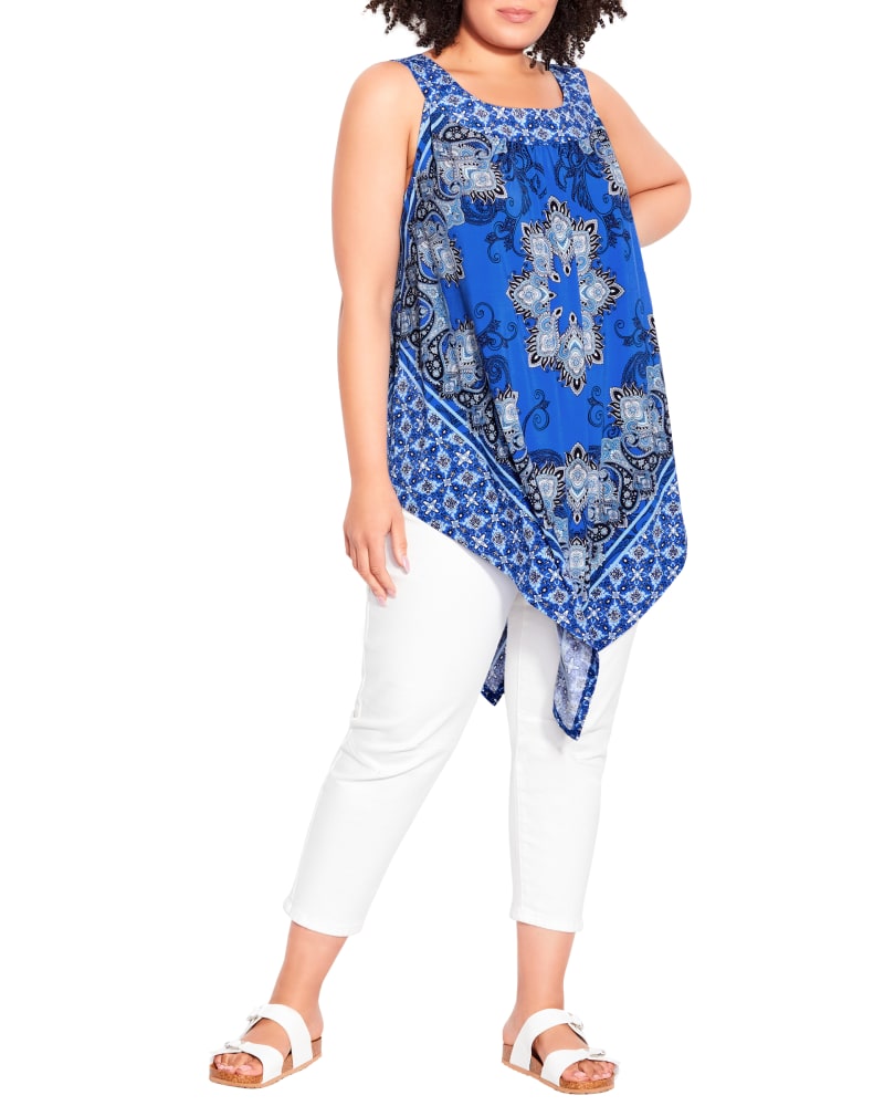 Plus size model wearing Nicole Asymmetrical Scarf Print Tunic by Avenue | Dia&Co | dia_product_style_image_id:191555